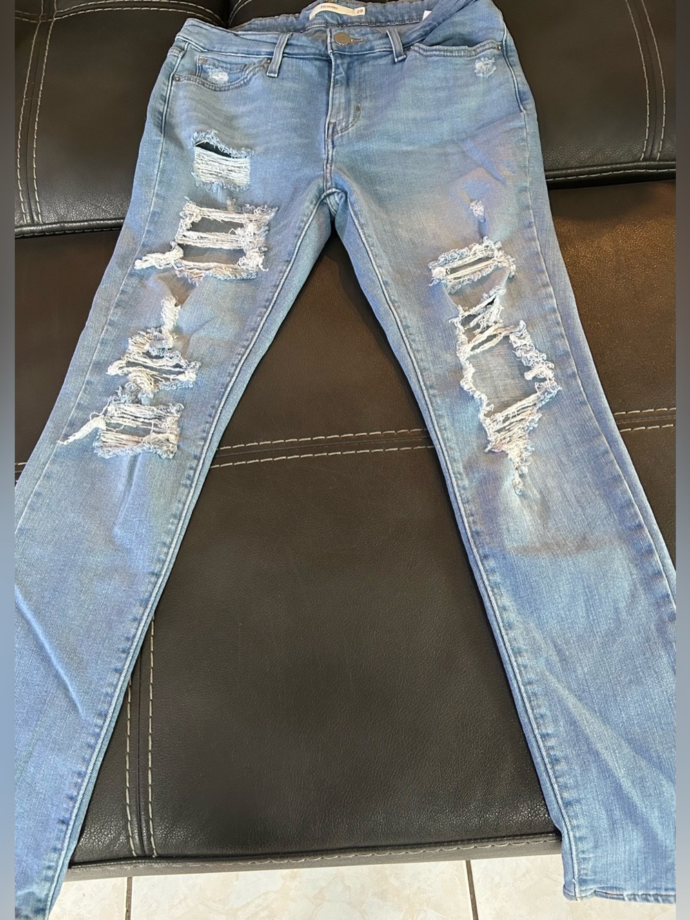 Levi’s 711 Skinny Jeans Light Wash Heavily Distressed Ripped